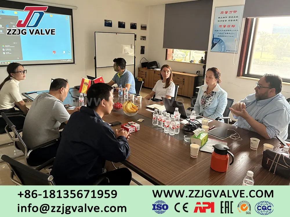 Испанский клиент посетил завод ZZJG VALVE